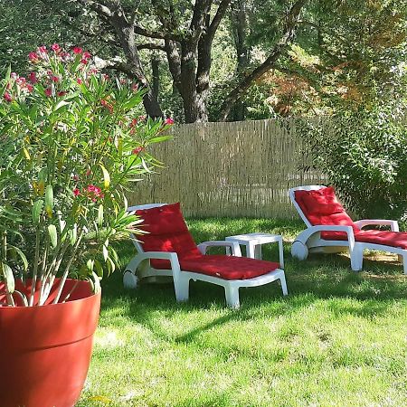 Suite Avec Jardin Entre Aix En Provence, Luberon Et Verdon Peyrolles-en-Provence Ngoại thất bức ảnh